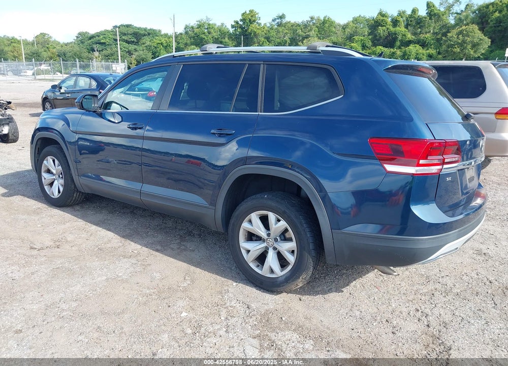 2018 VOLKSWAGEN ATLAS VIN: 1V2CR2CA1JC561003