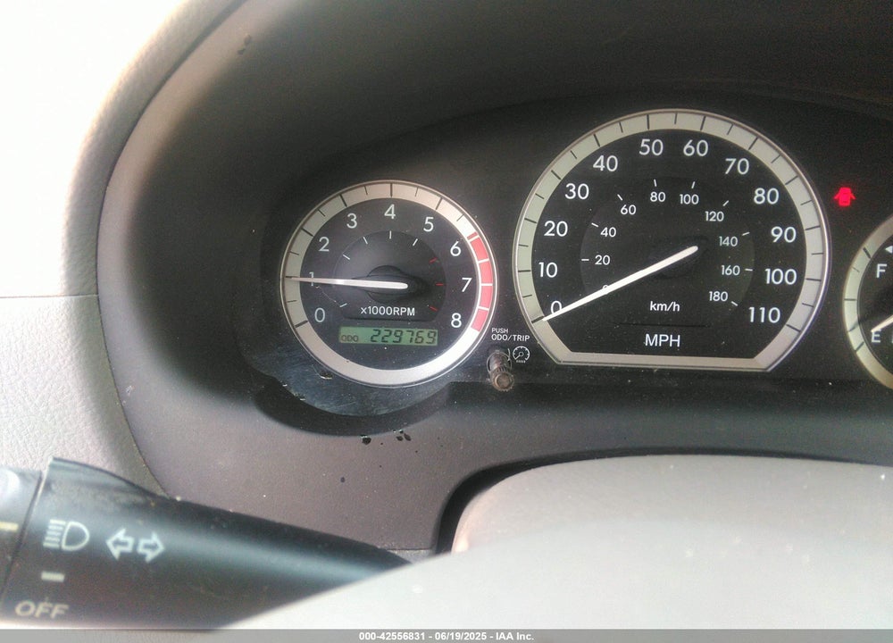 2004 TOYOTA SIENNA LE VIN: 5TDZA23C14S001795