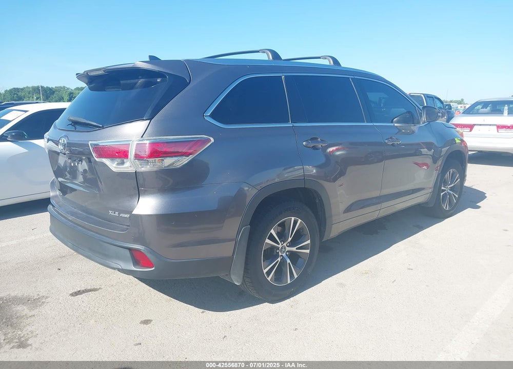 2016 TOYOTA HIGHLANDER VIN: 5TDJKRFH8GS504495