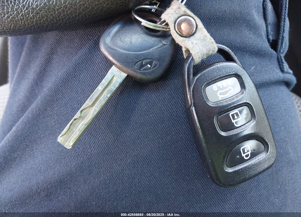 2012 HYUNDAI SONATA VIN: 5NPEB4AC1CH324968