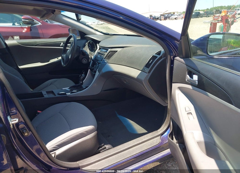 2012 HYUNDAI SONATA VIN: 5NPEB4AC1CH324968