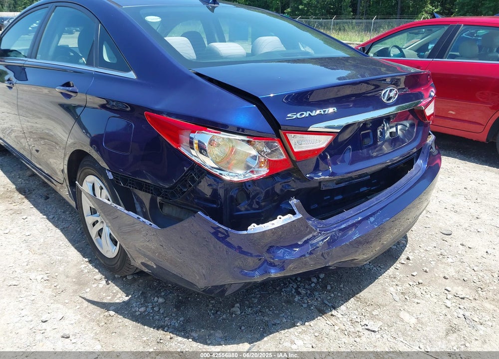 2012 HYUNDAI SONATA VIN: 5NPEB4AC1CH324968