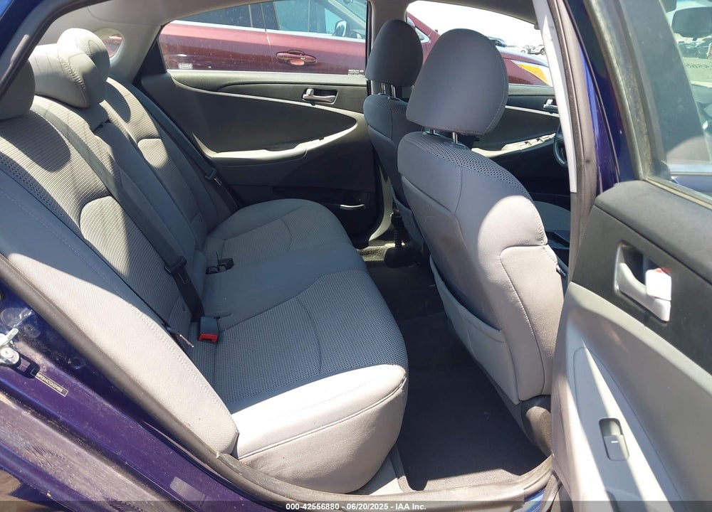 2012 HYUNDAI SONATA VIN: 5NPEB4AC1CH324968
