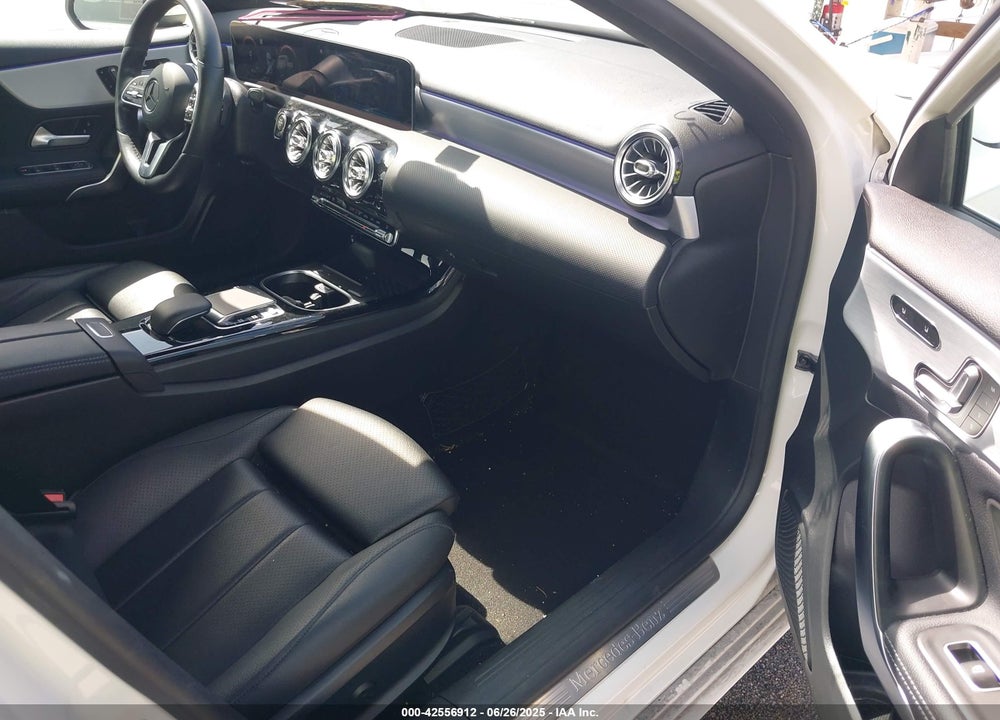 2020 MERCEDES-BENZ A-CLASS VIN: W1K3G4EB6LJ233590