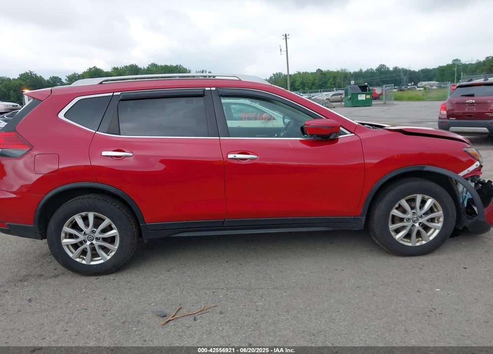 2017 NISSAN ROGUE VIN: 5N1AT2MV0HC796574