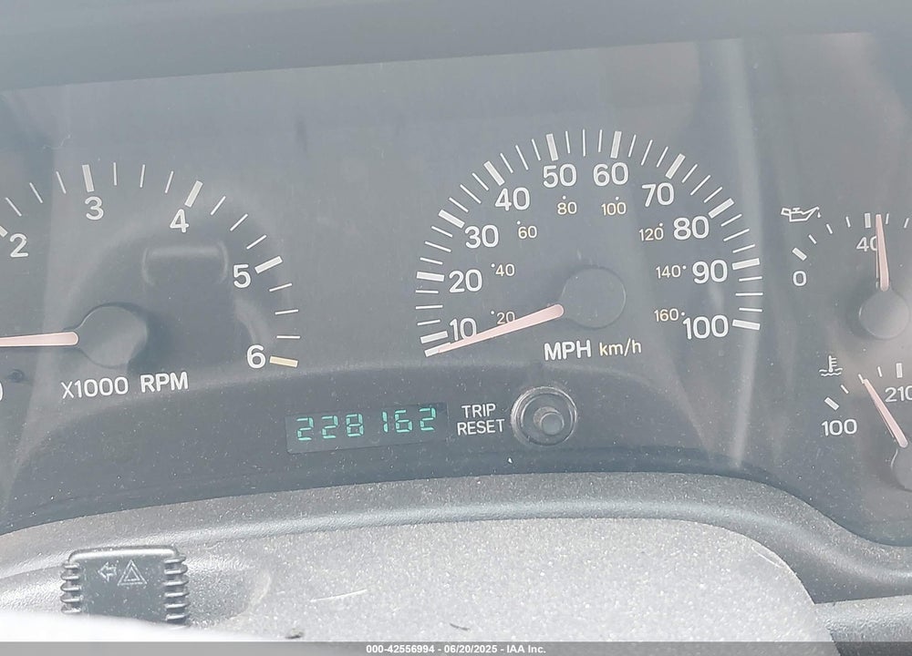 2000 JEEP CHEROKEE SPORT VIN: 1J4FT48S4YL265734