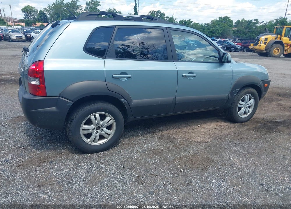 2007 HYUNDAI TUCSON LIMITED/SE VIN: KM8JN72D97U492895