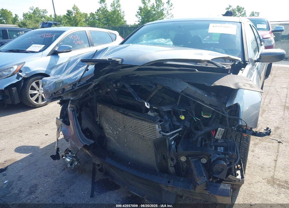 2013 CHRYSLER 200 VIN: 1C3CCBBB3DN649562