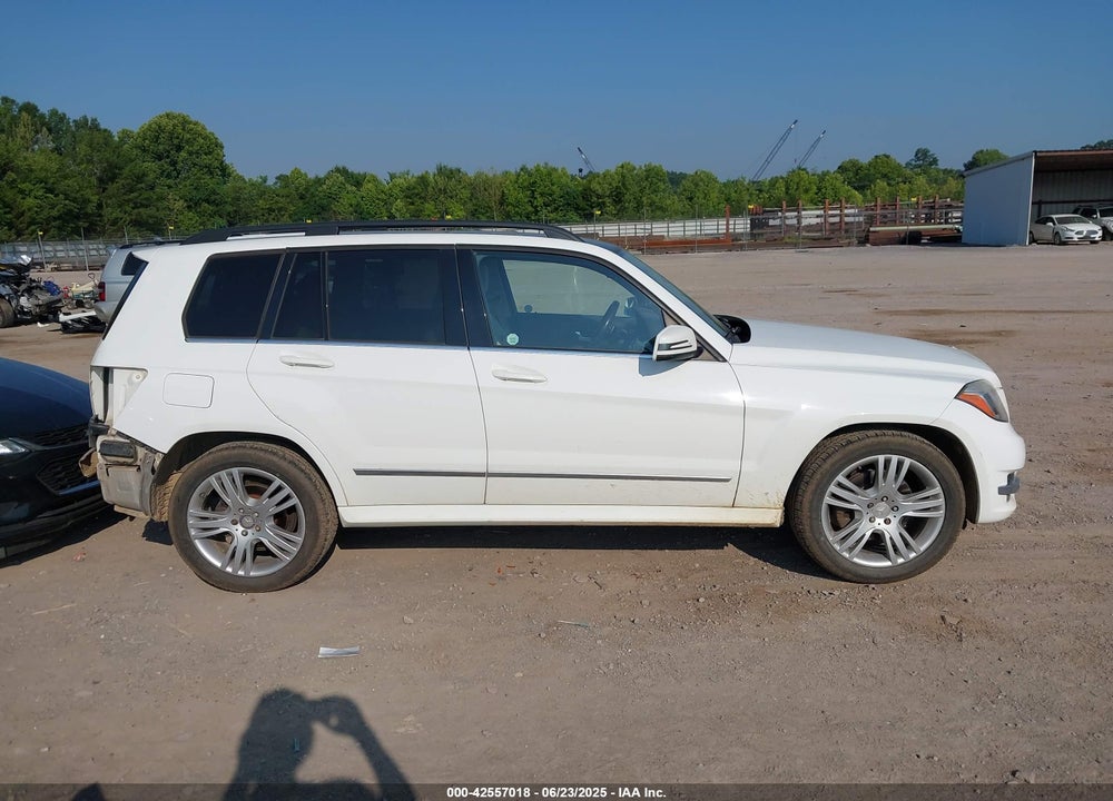 2015 MERCEDES-BENZ GLK-CLASS VIN: WDCGG0EB1FG400731