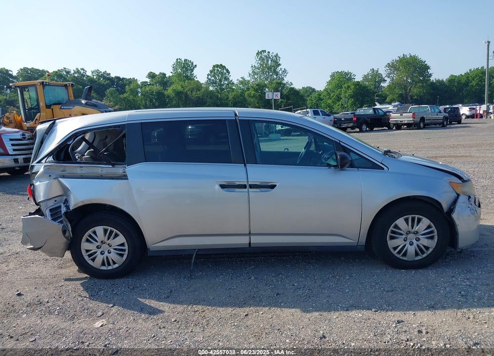 2015 HONDA ODYSSEY VIN: 5FNRL5H27FB018426