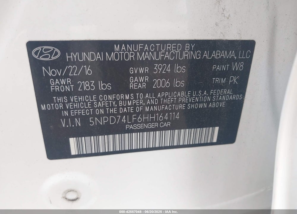 2017 HYUNDAI ELANTRA VIN: 5NPD74LF6HH164114