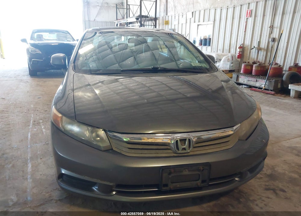 2012 HONDA CIVIC VIN: 2HGFB2F82CH552355
