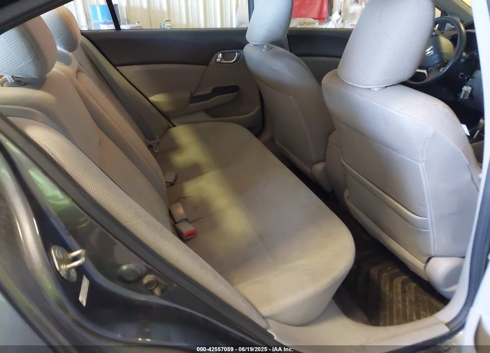 2012 HONDA CIVIC VIN: 2HGFB2F82CH552355