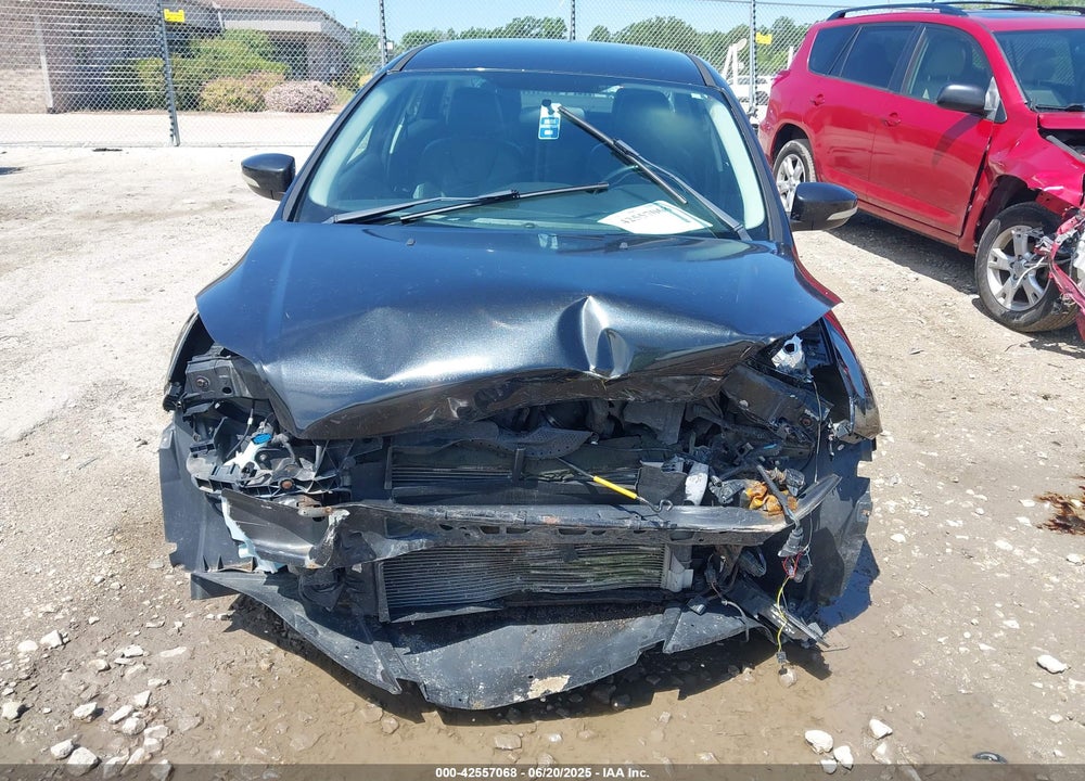 2014 FORD FOCUS VIN: 1FADP3F27EL280177