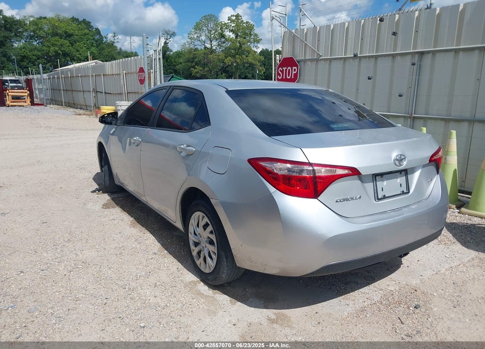 2018 TOYOTA COROLLA VIN: 5YFBURHE0JP746750