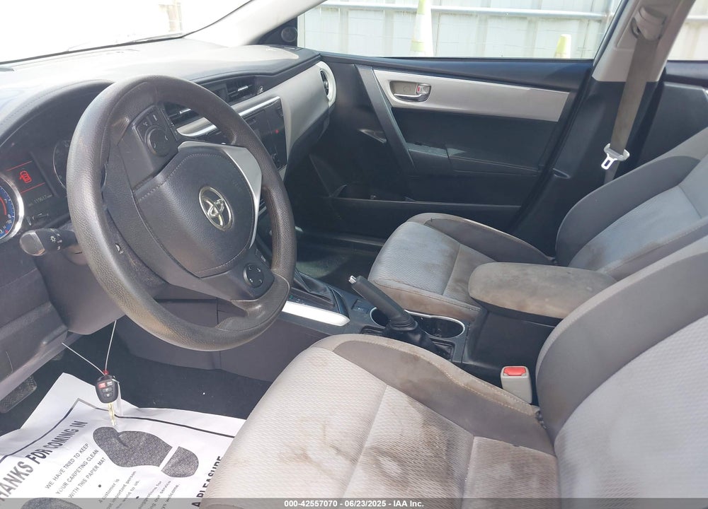 2018 TOYOTA COROLLA VIN: 5YFBURHE0JP746750