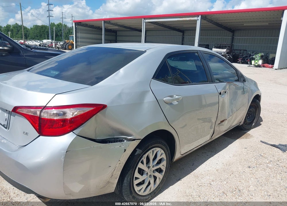 2018 TOYOTA COROLLA VIN: 5YFBURHE0JP746750