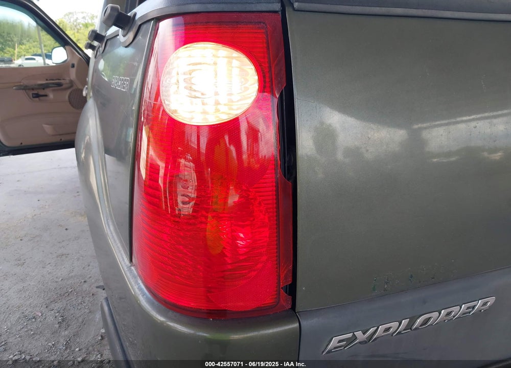 2002 FORD EXPLORER SPORT TRAC VIN: 1FMZU67E42UD06366