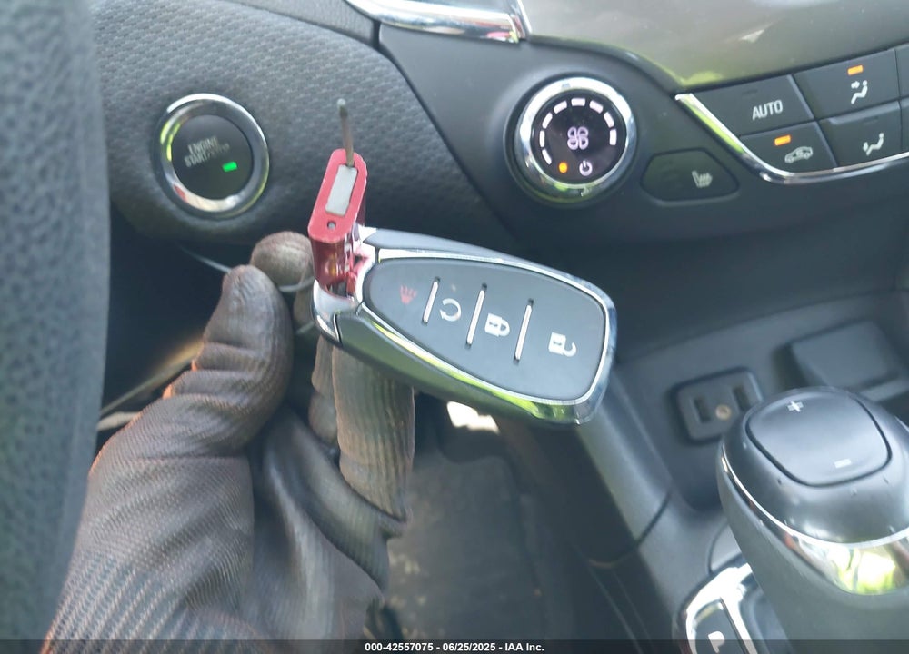 2019 CHEVROLET CRUZE VIN: 3G1BE6SM8KS531576