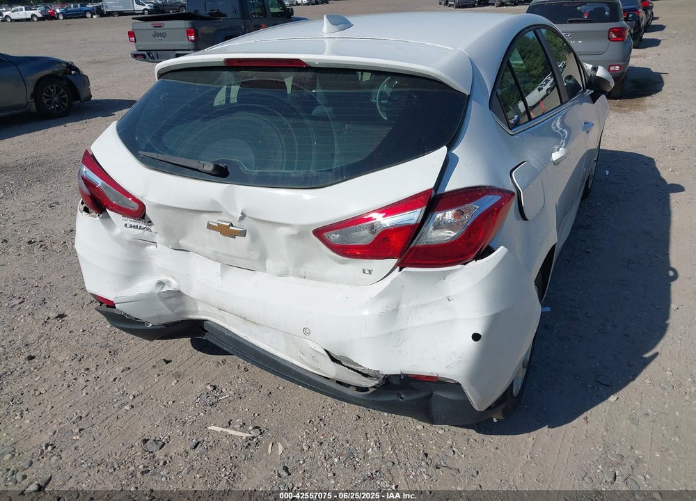 2019 CHEVROLET CRUZE VIN: 3G1BE6SM8KS531576