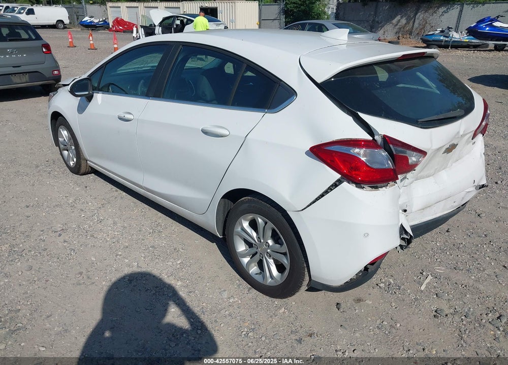 2019 CHEVROLET CRUZE VIN: 3G1BE6SM8KS531576