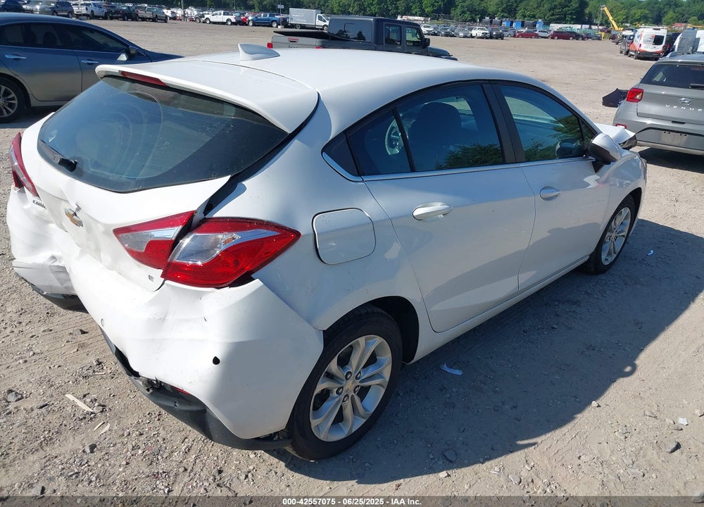 2019 CHEVROLET CRUZE VIN: 3G1BE6SM8KS531576