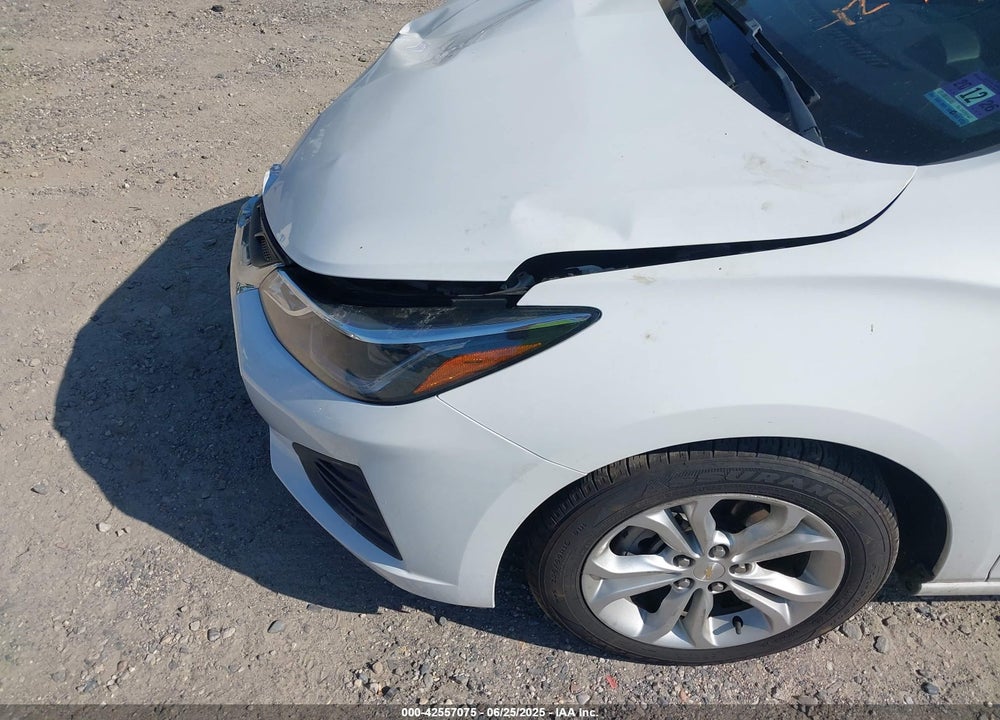 2019 CHEVROLET CRUZE VIN: 3G1BE6SM8KS531576