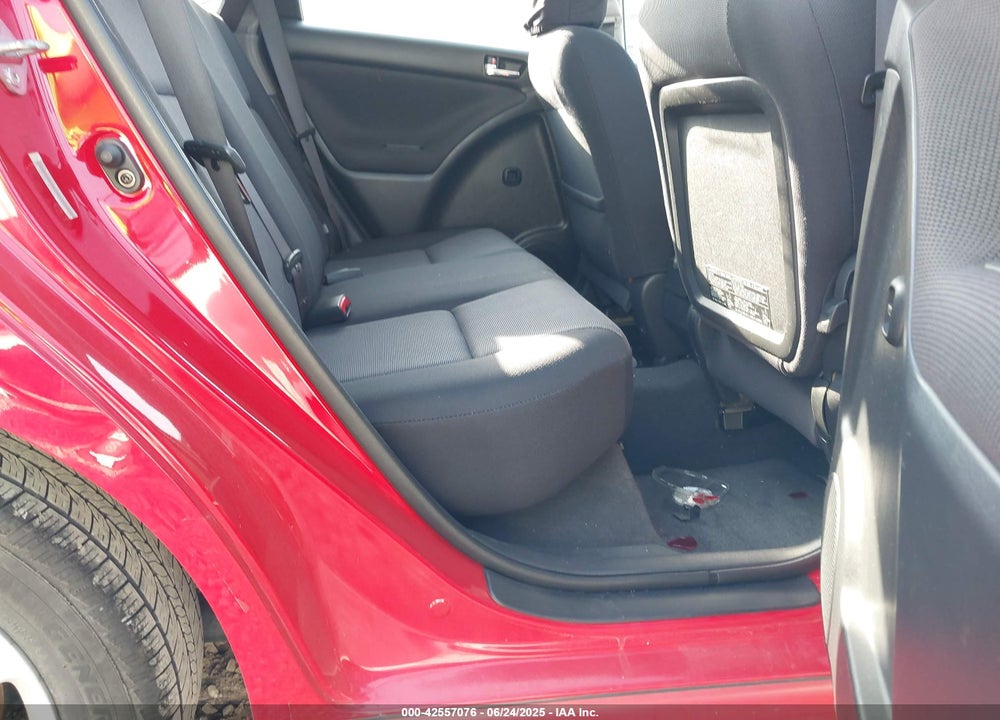 2004 TOYOTA MATRIX/XR VIN: 2T1KR32E14C226410