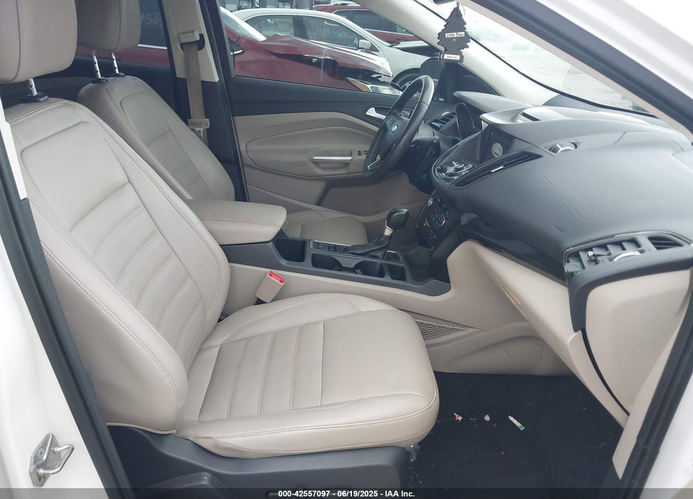 2017 FORD ESCAPE VIN: 1FMCU9JD9HUE11372