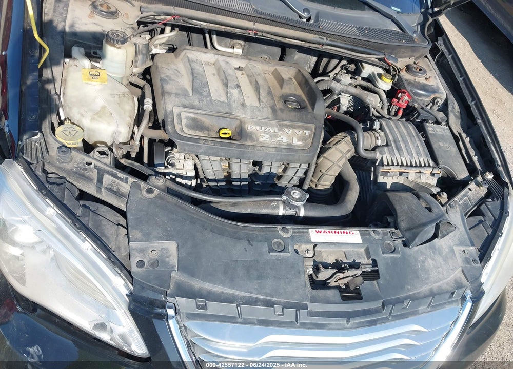 2012 CHRYSLER 200 VIN: 1C3CCBBB5CN303043