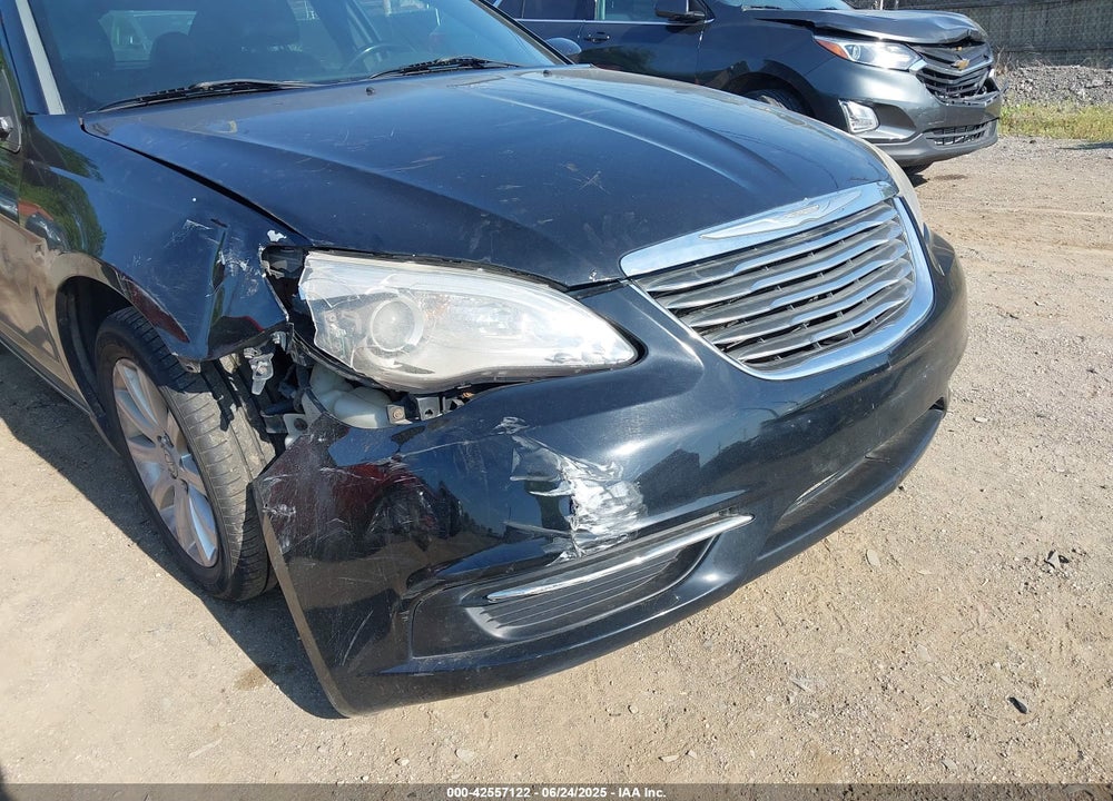 2012 CHRYSLER 200 VIN: 1C3CCBBB5CN303043
