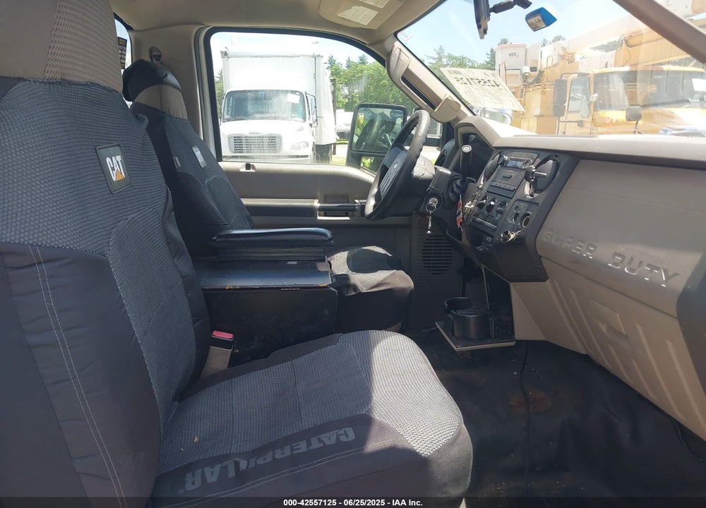 2008 FORD F-450 CHASSIS XL/XLT VIN: 1FDXF46Y48EA49701