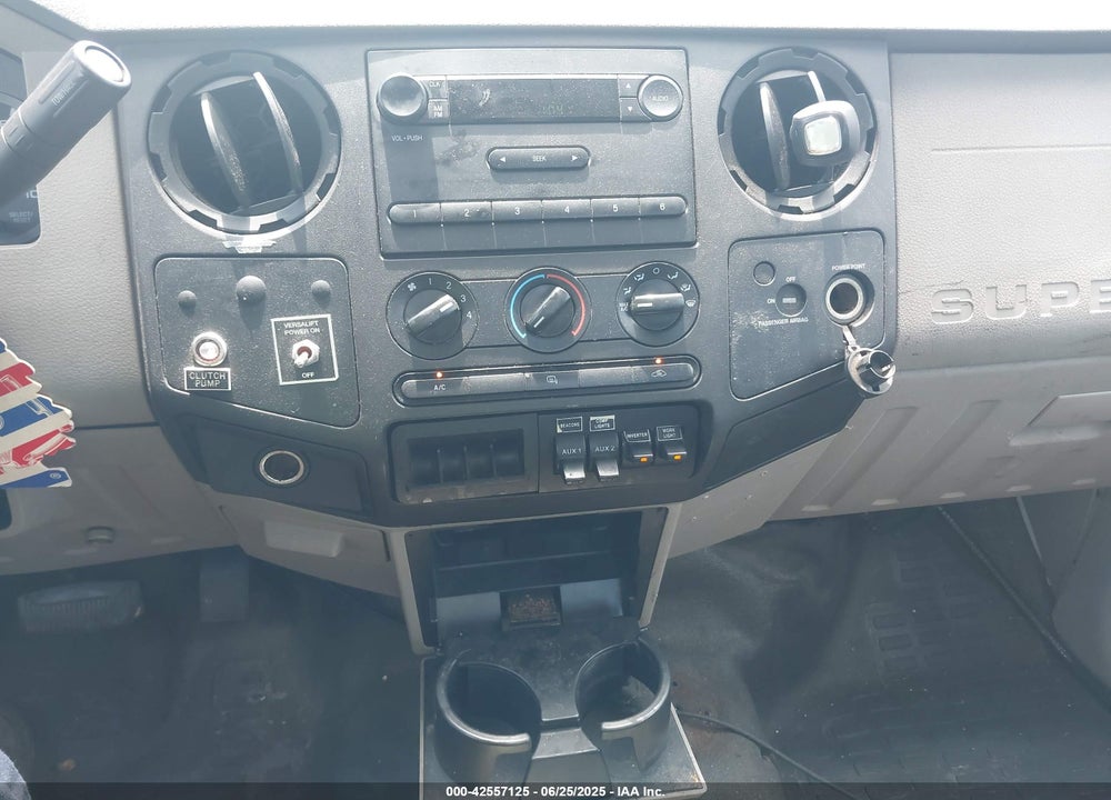 2008 FORD F-450 CHASSIS XL/XLT VIN: 1FDXF46Y48EA49701