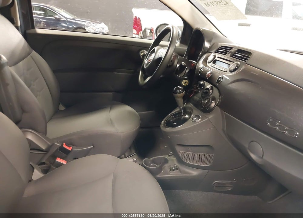 2015 FIAT 500 POP VIN: 3C3CFFARXFT581812