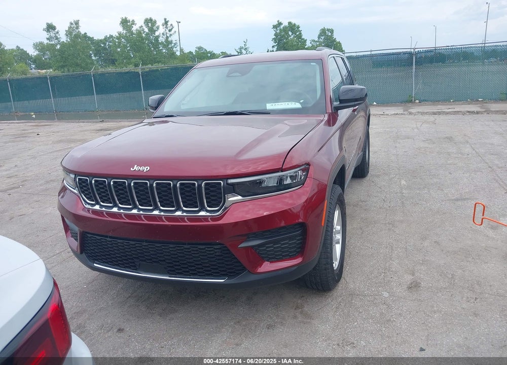 2023 JEEP GRAND CHEROKEE LAREDO 4X4 VIN: 1C4RJHAG2P8108436