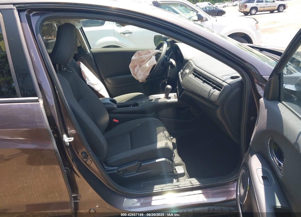 2021 HONDA HR-V VIN: 3CZRU6H55MM726187