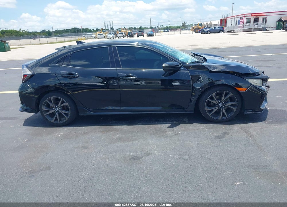 2017 HONDA CIVIC VIN: SHHFK7H49HU204702