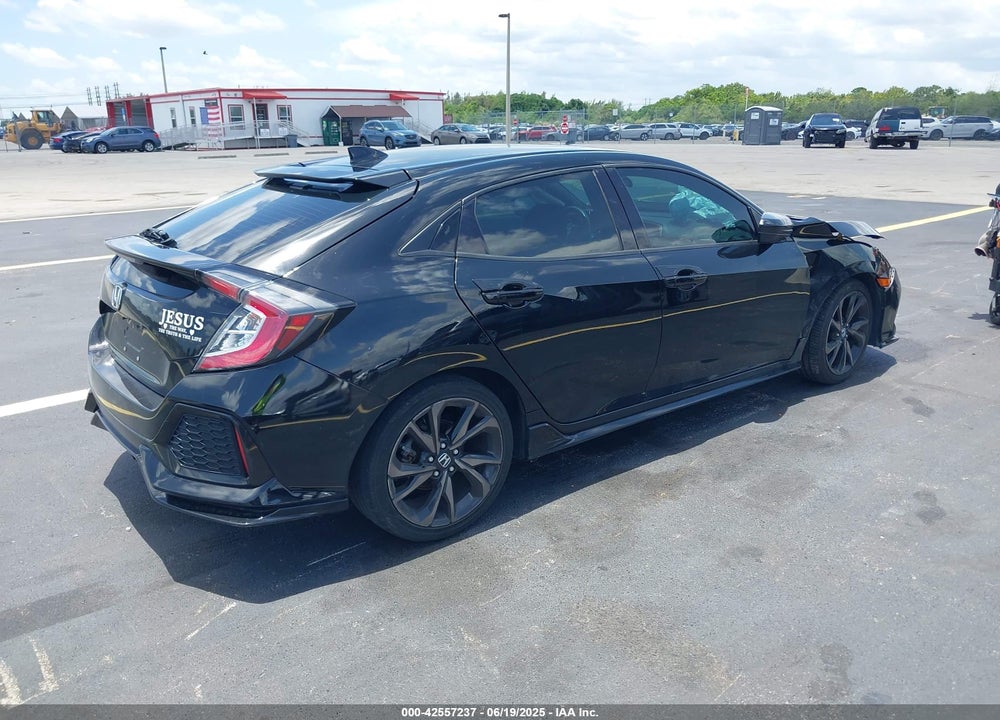 2017 HONDA CIVIC VIN: SHHFK7H49HU204702