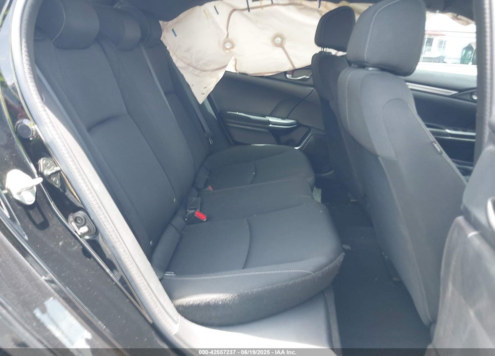 2017 HONDA CIVIC VIN: SHHFK7H49HU204702