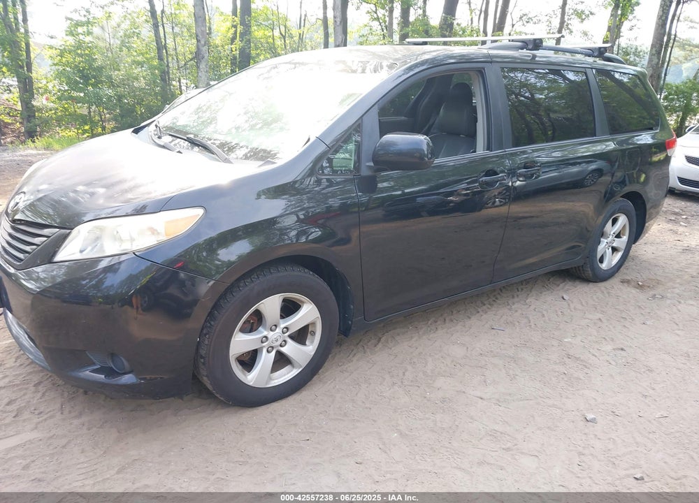 2011 TOYOTA SIENNA LE V6 VIN: 5TDKK3DC6BS139753