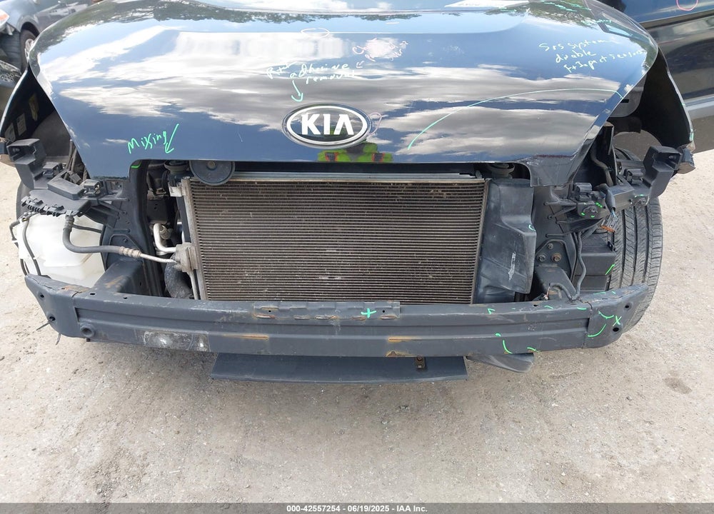2013 KIA SOUL VIN: KNDJT2A62D7523107