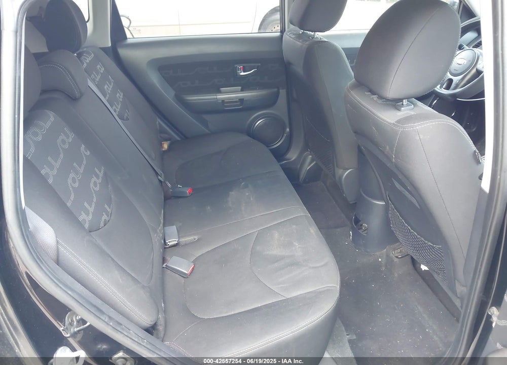 2013 KIA SOUL VIN: KNDJT2A62D7523107