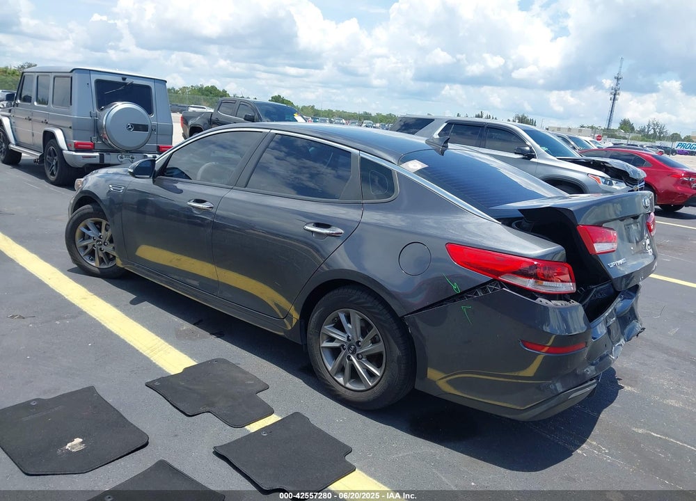 2019 KIA OPTIMA VIN: 5XXGT4L36KG307208