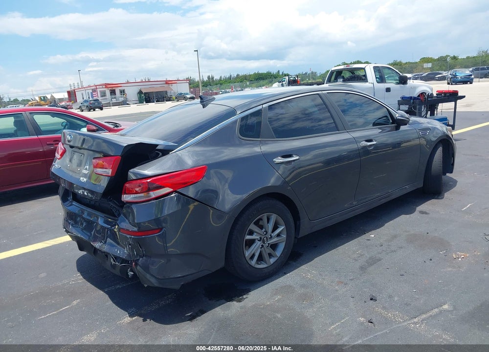 2019 KIA OPTIMA VIN: 5XXGT4L36KG307208