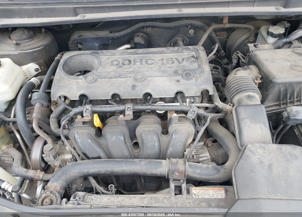 2009 KIA RONDO VIN: KNAFG529697276036
