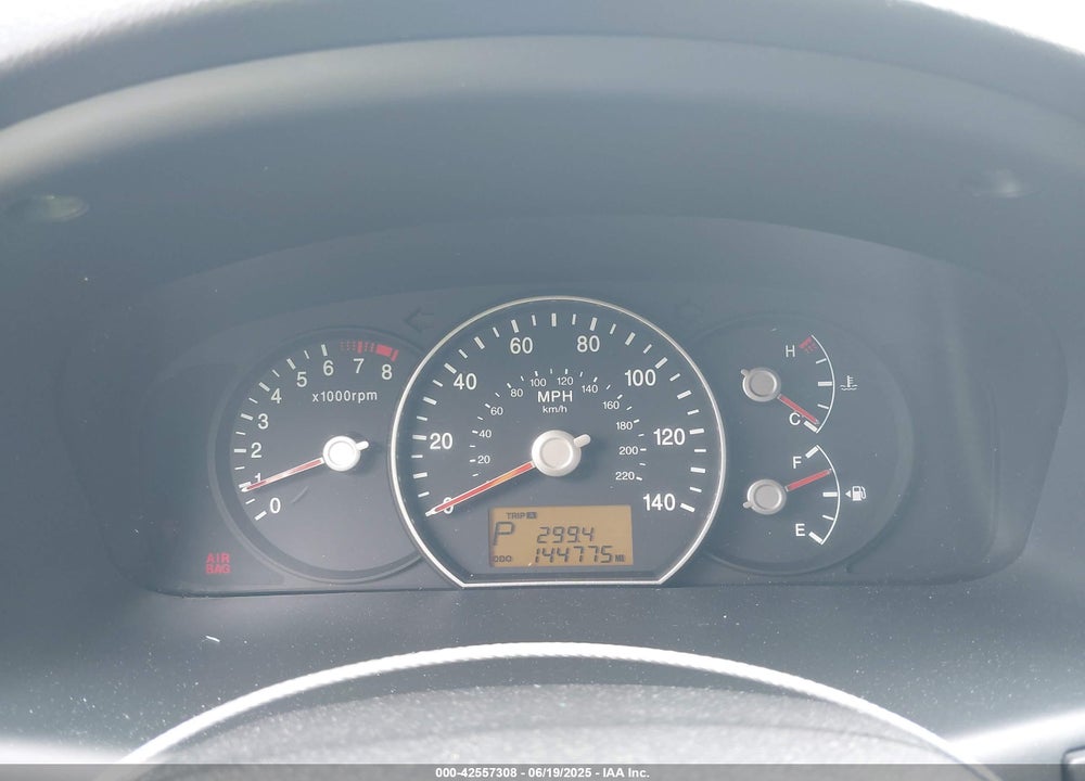 2009 KIA RONDO VIN: KNAFG529697276036