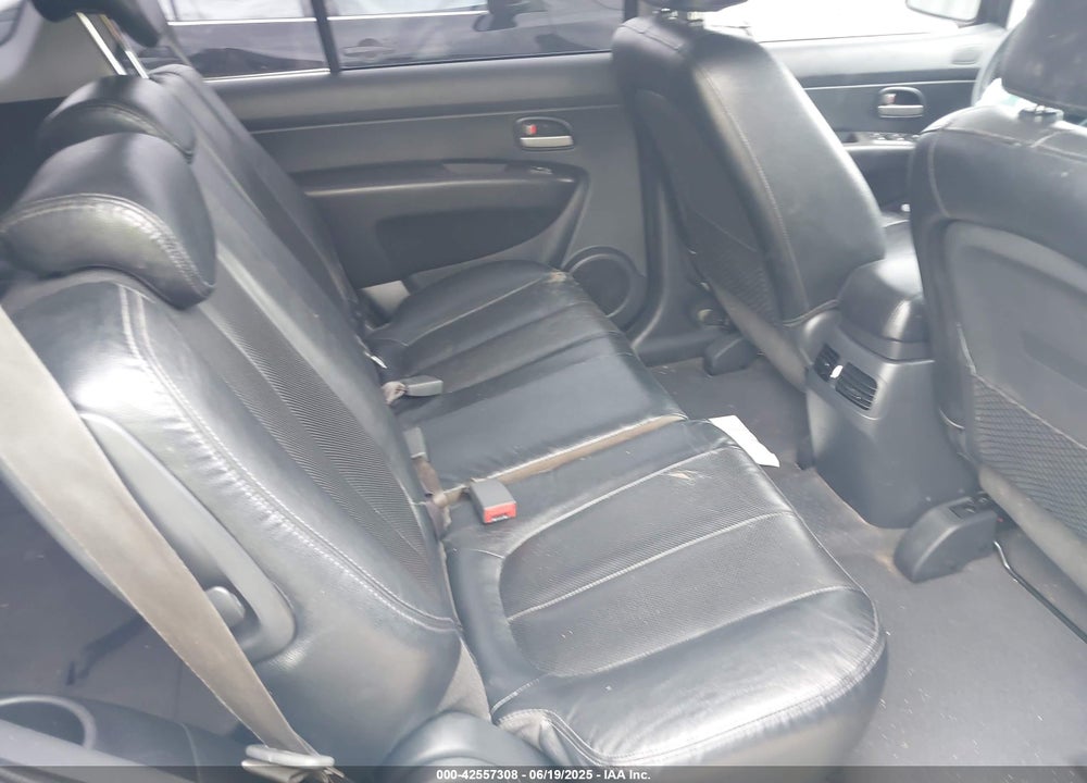 2009 KIA RONDO VIN: KNAFG529697276036
