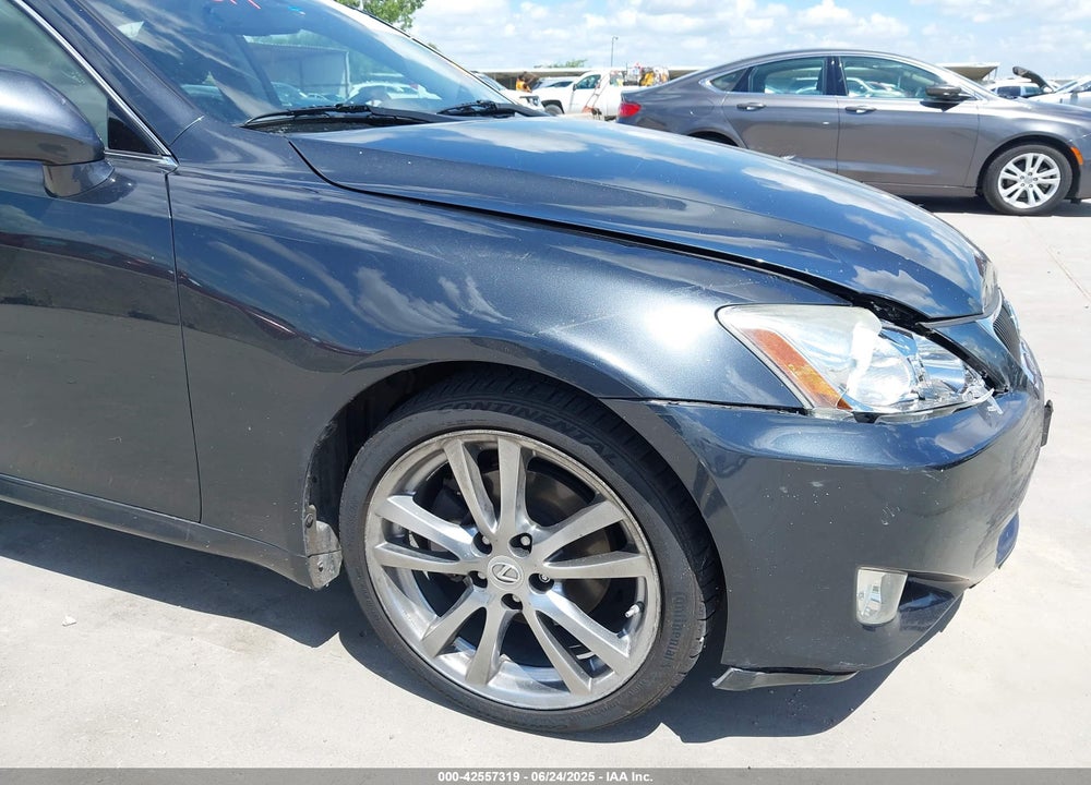 2008 LEXUS IS 250 VIN: JTHBK262985068513