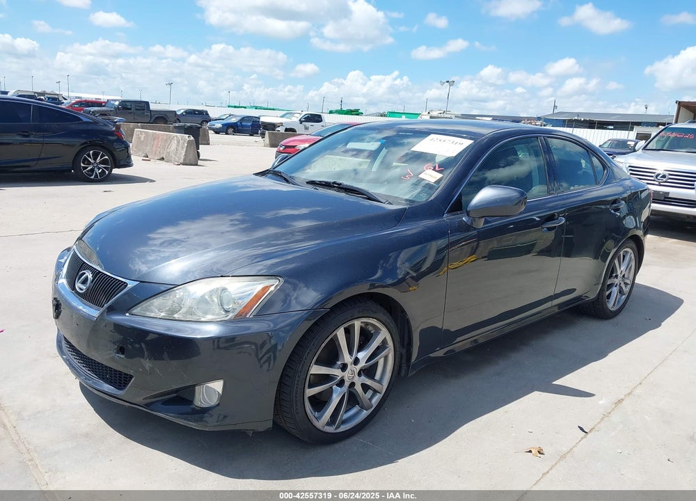 2008 LEXUS IS 250 VIN: JTHBK262985068513