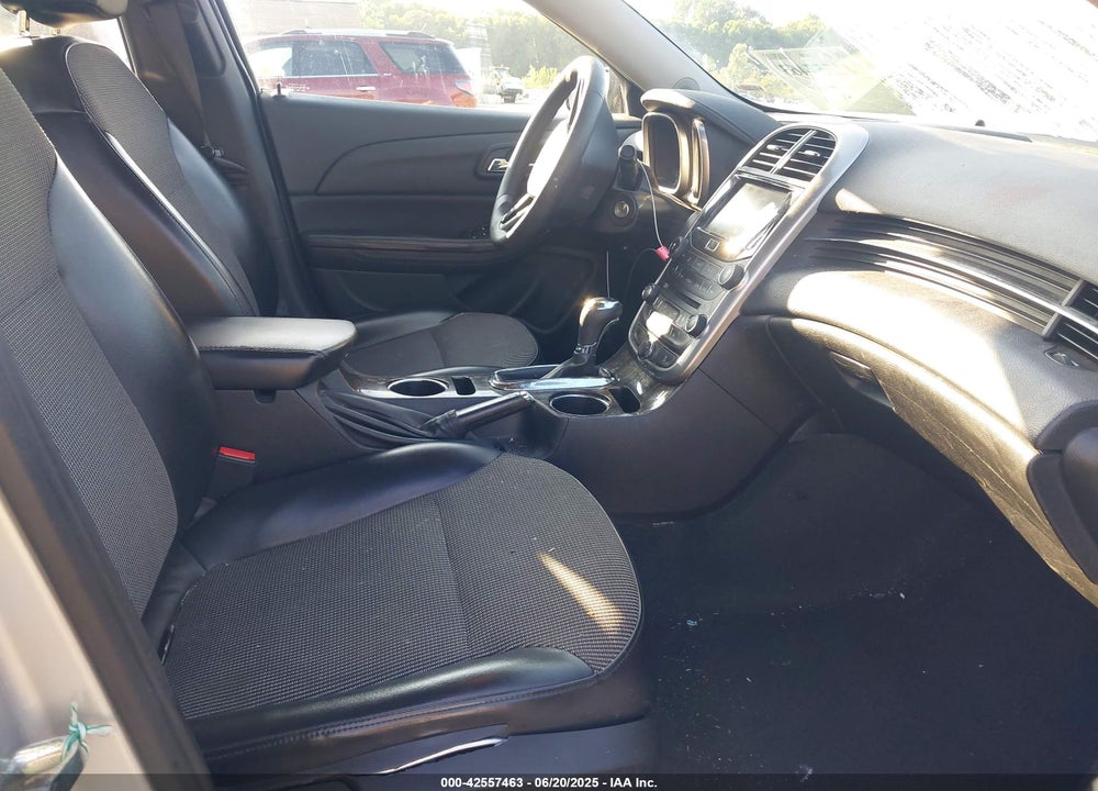 2015 CHEVROLET MALIBU VIN: 1G11C5SL3FU111460